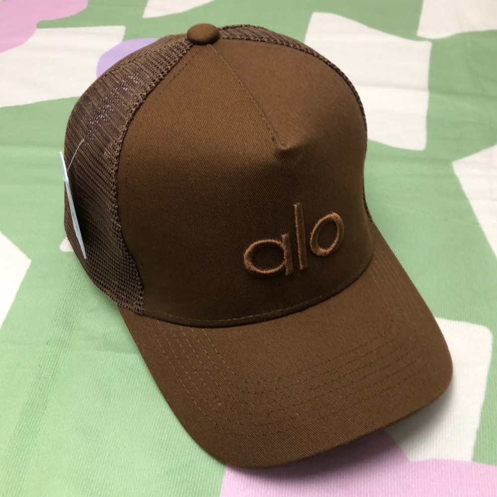 ALO Yoga Brown Mesh Trucker Hat